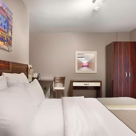 Blueway Hotel Residence Istanboel Buitenkant foto
