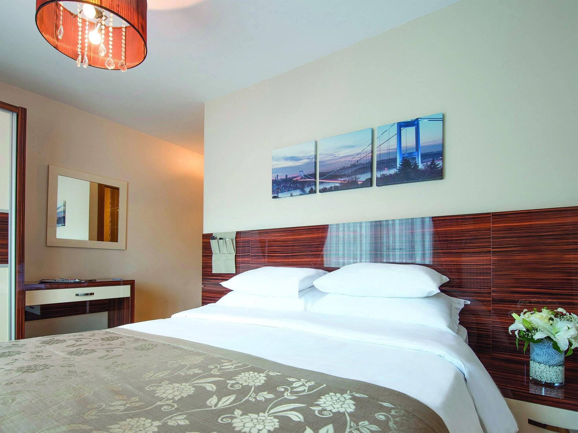 Blueway Hotel Residence Istanboel Buitenkant foto