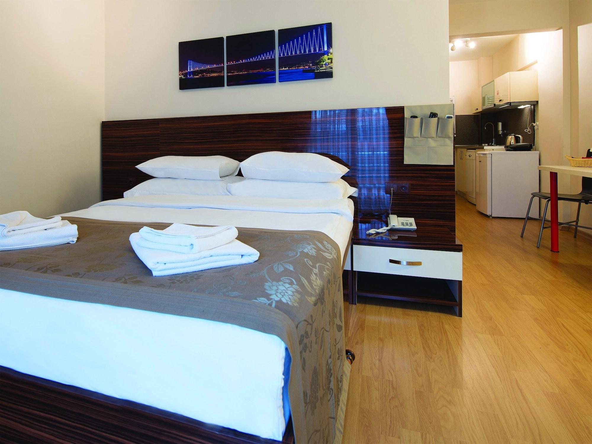 Blueway Hotel Residence Istanboel Buitenkant foto