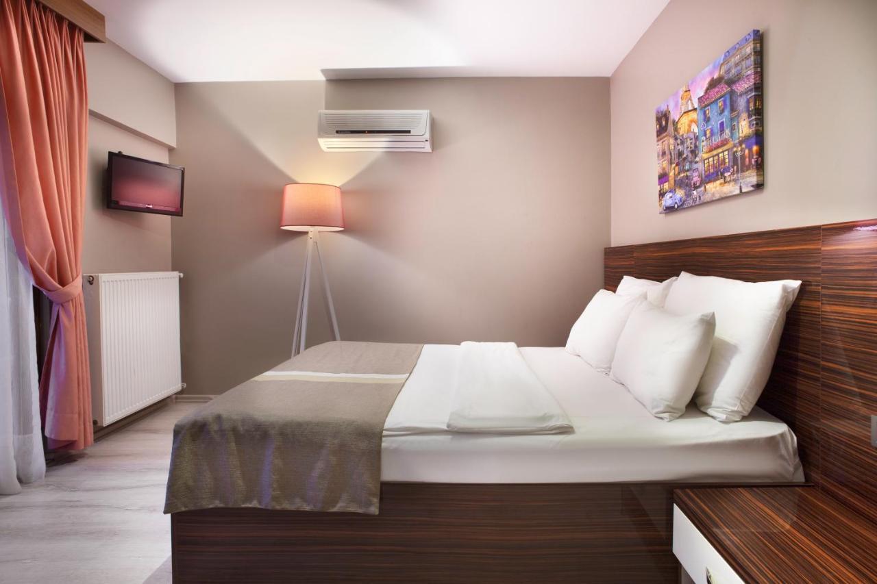 Blueway Hotel Residence Istanboel Buitenkant foto